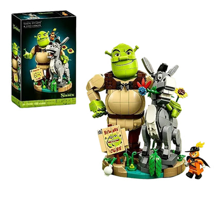 Brick build figurines set: green ogre and donkey figures on base, shown with box